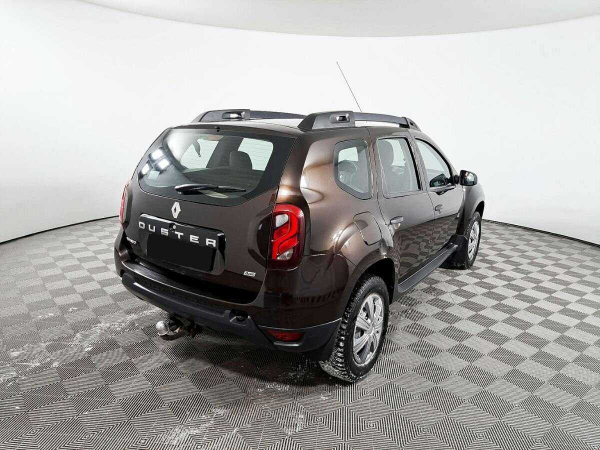 Renault Duster с пробегом — 2018 год. Фото: #4