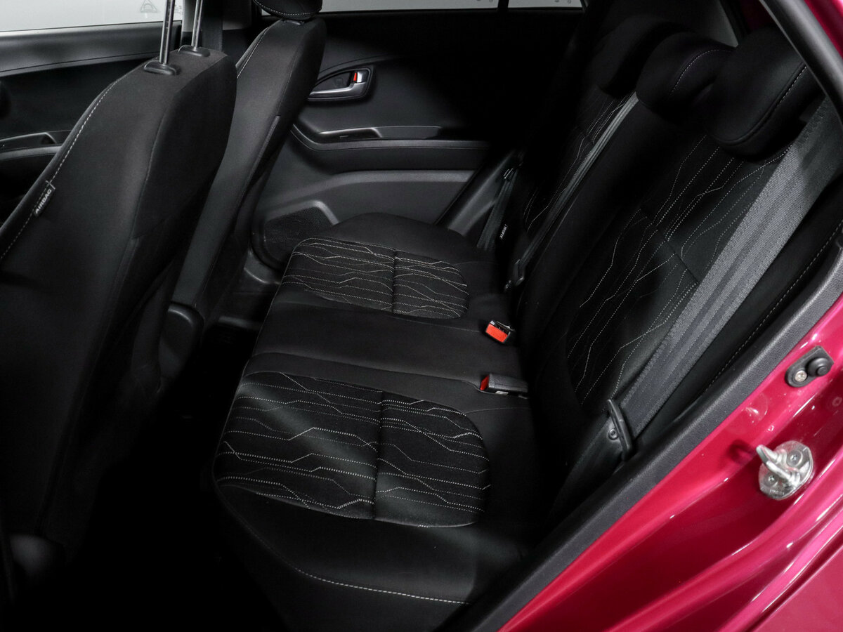 Kia Picanto с пробегом — 2015 год. Фото: #7