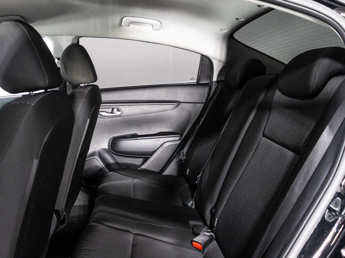 Kia Rio с пробегом — 2021 год. Фото: #9