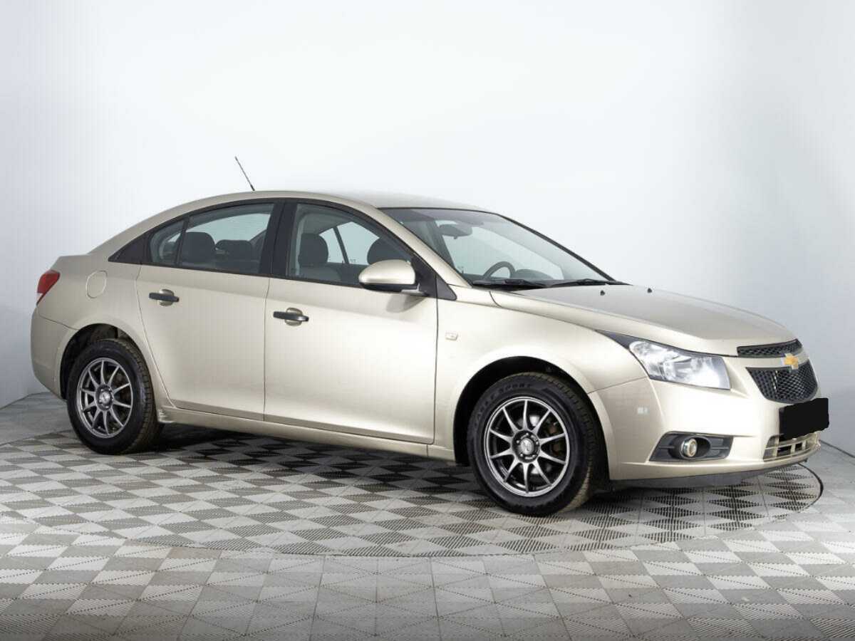 Chevrolet Cruze с пробегом — 2012 год. Фото: #2