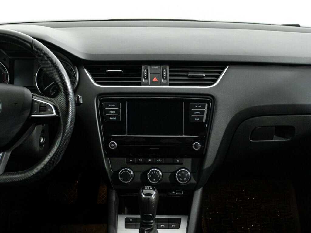 Skoda Octavia с пробегом — 2018 год. Фото: #13