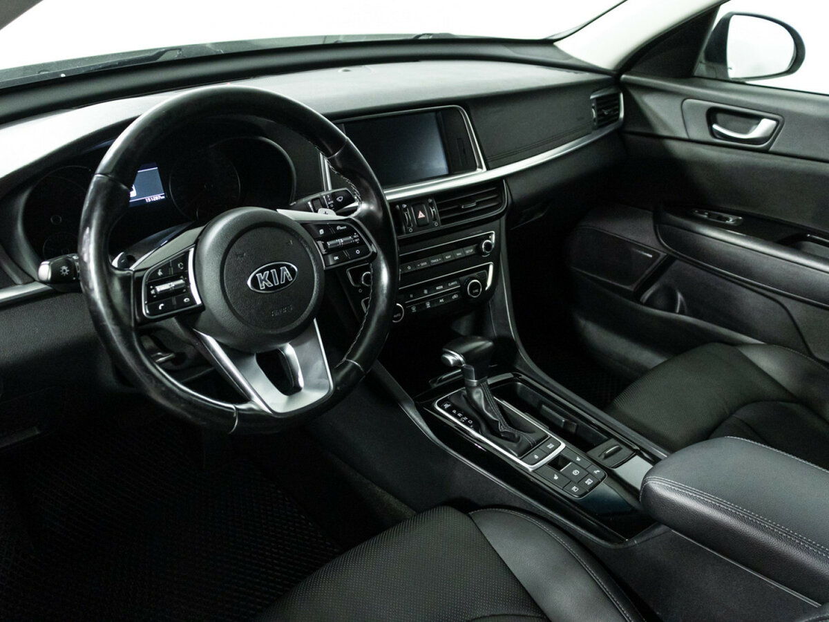 Kia Optima с пробегом — 2018 год. Фото: #10