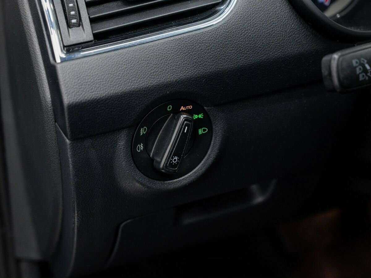 Skoda Octavia с пробегом — 2017 год. Фото: #11