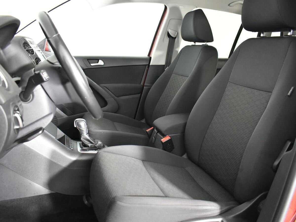 Volkswagen Tiguan с пробегом — 2012 год. Фото: #7