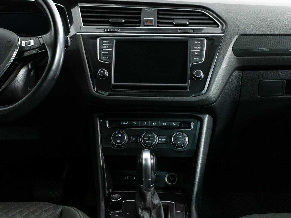 Volkswagen Tiguan с пробегом — 2017 год. Фото: #13