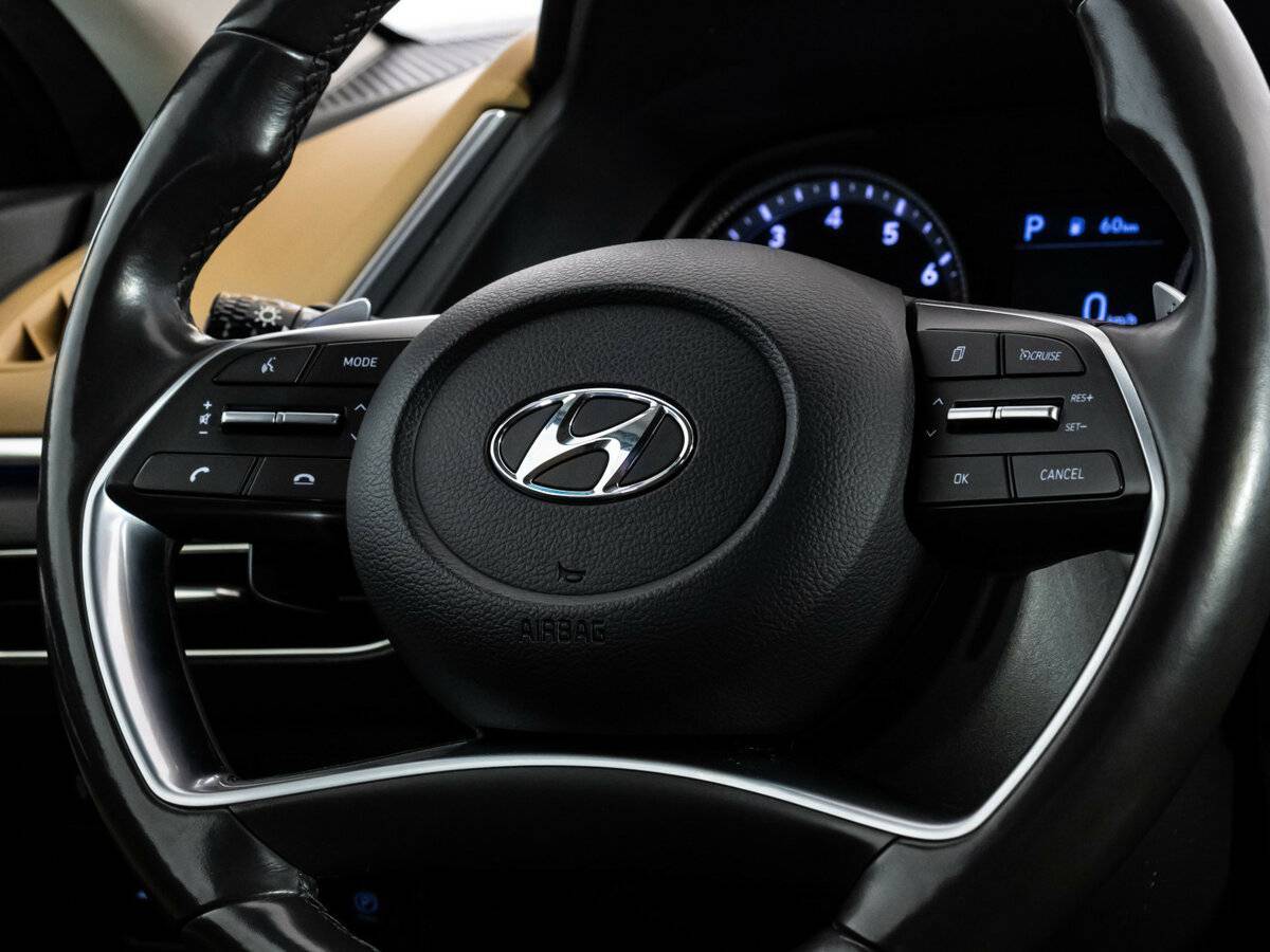 Hyundai Sonata с пробегом — 2020 год. Фото: #12