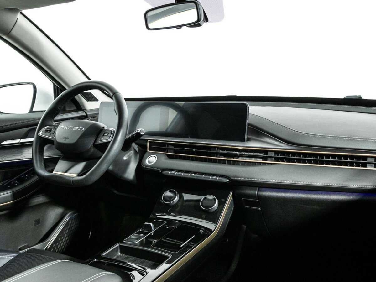 EXEED LX с пробегом — 2022 год. Фото: #8