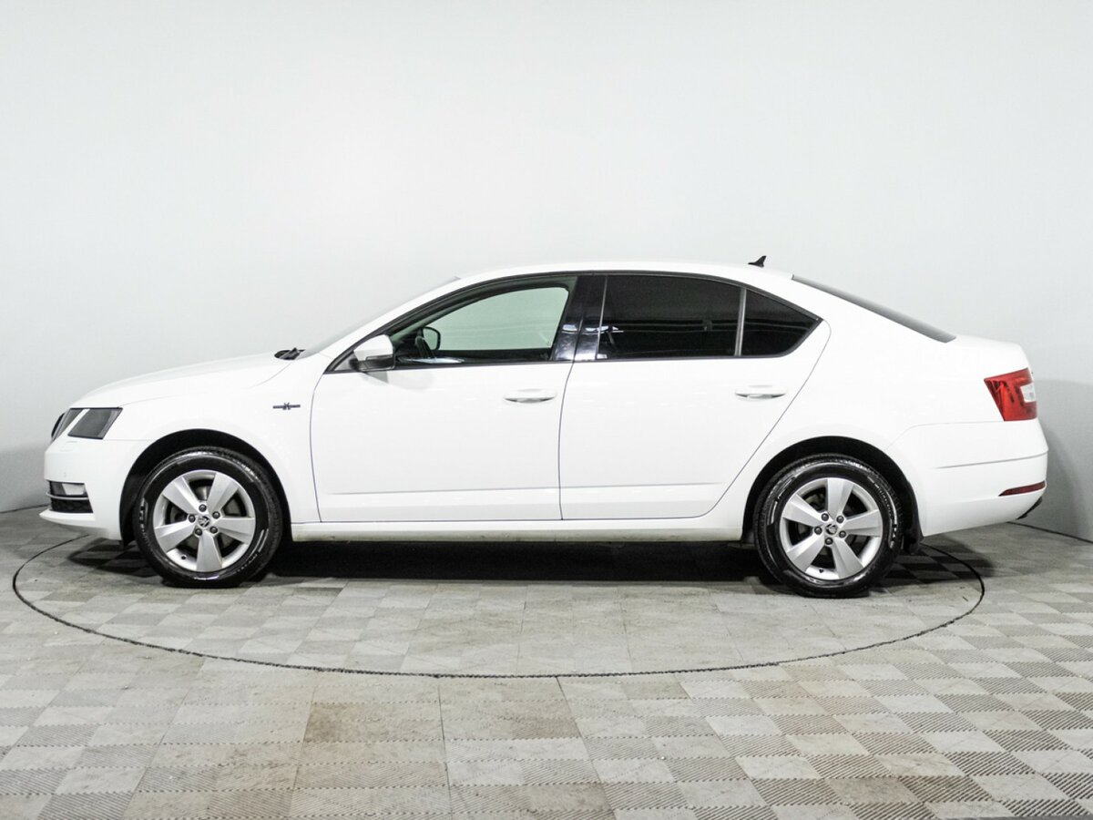 Skoda Octavia с пробегом — 2019 год. Фото: #7