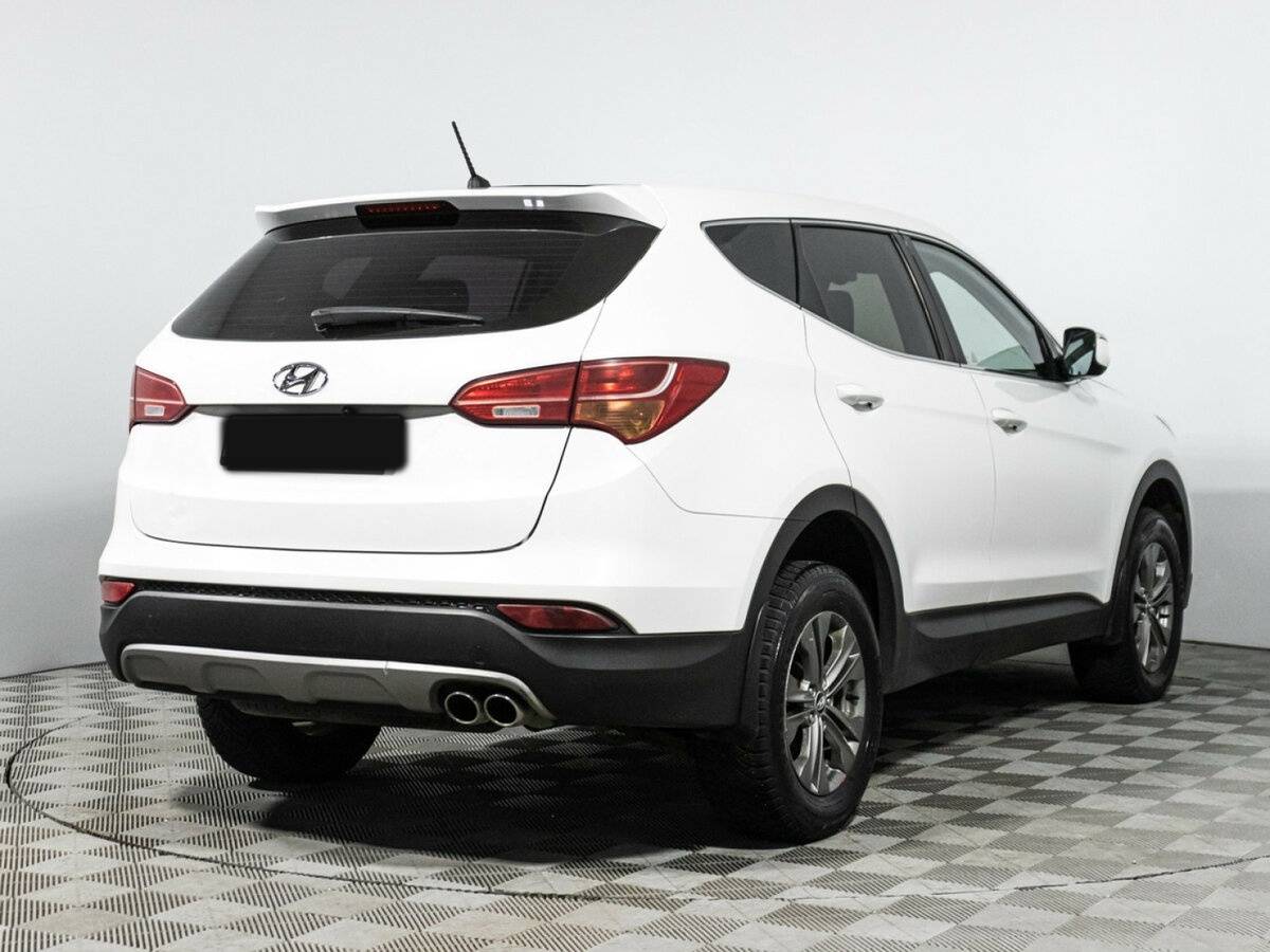 Hyundai Santa Fe с пробегом — 2014 год. Фото: #3