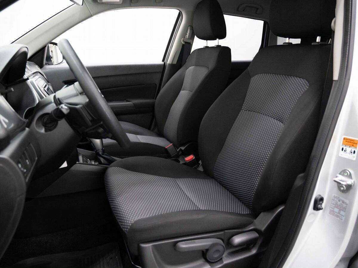 Suzuki Vitara с пробегом — 2016 год. Фото: #10