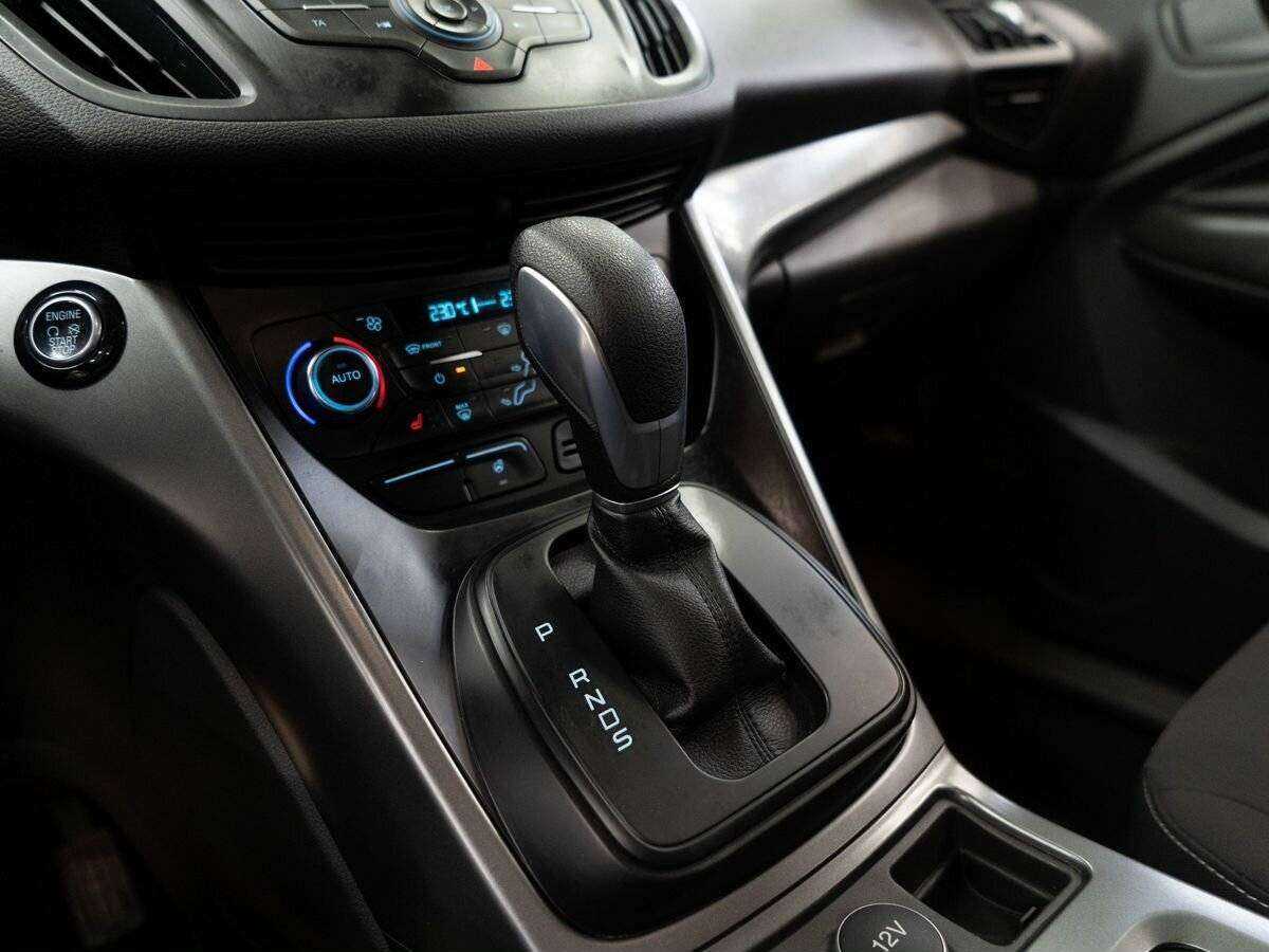 Ford Kuga с пробегом — 2017 год. Фото: #12