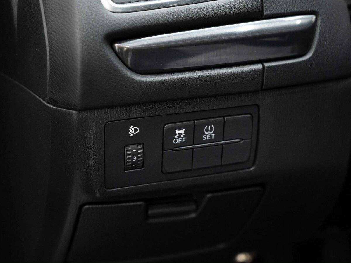 Mazda 6 с пробегом — 2012 год. Фото: #18