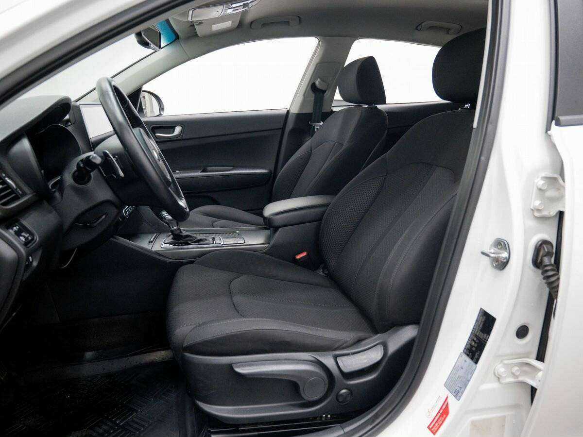 Kia Optima с пробегом — 2017 год. Фото: #10