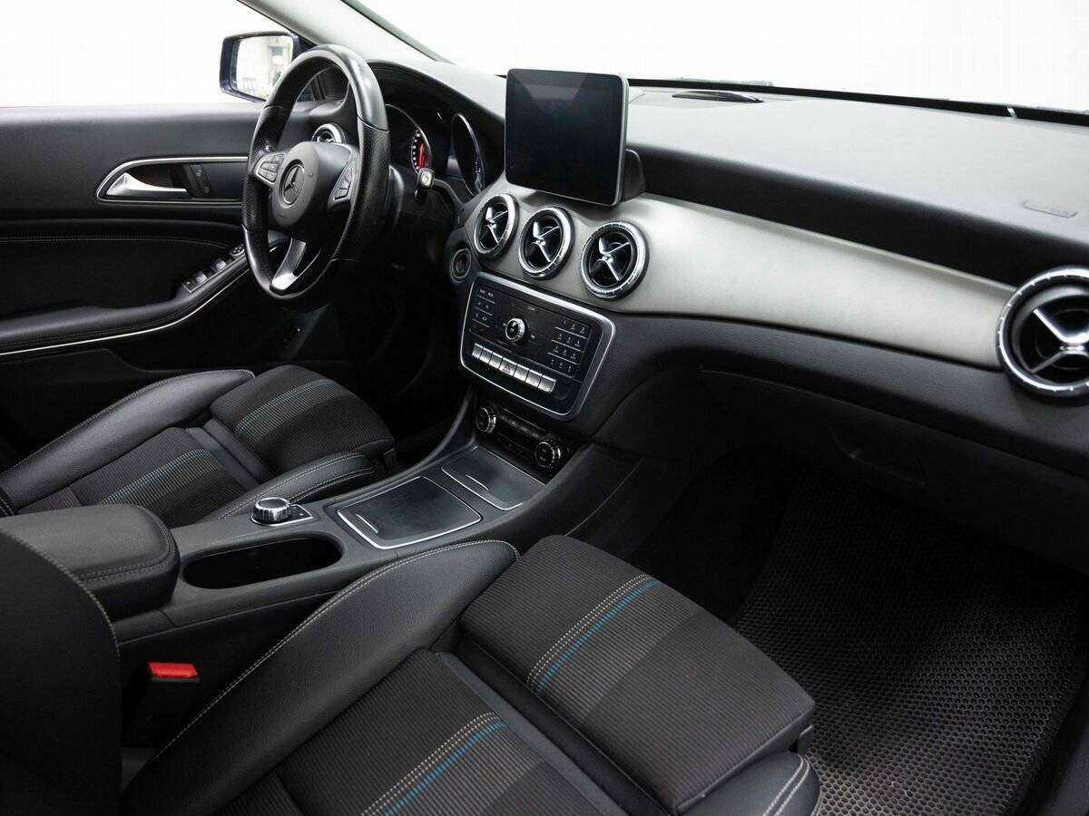 Mercedes-Benz CLA с пробегом — 2018 год. Фото: #10