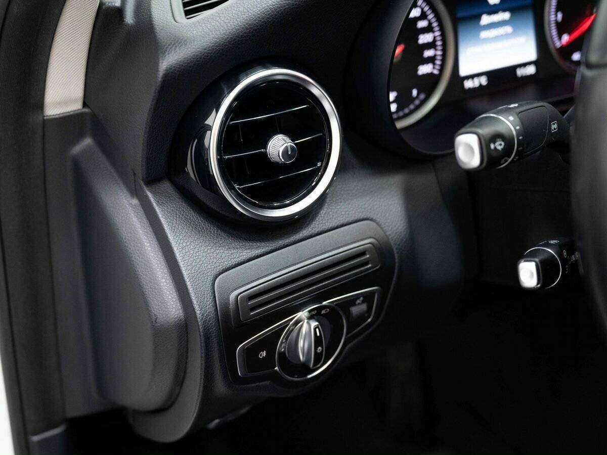 Mercedes-Benz C-Класс с пробегом — 2014 год. Фото: #19