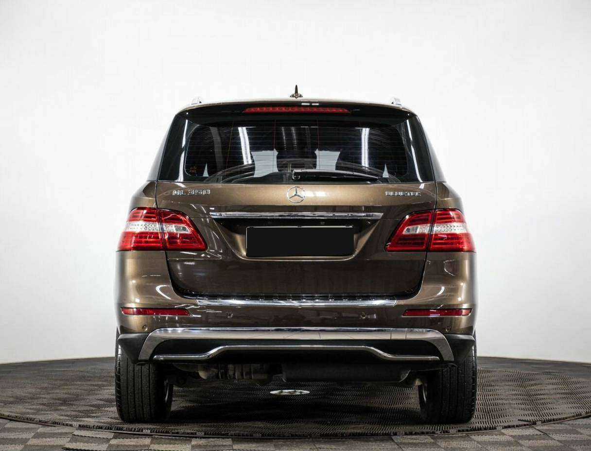 Mercedes-Benz M-Класс с пробегом — 2013 год. Фото: #4