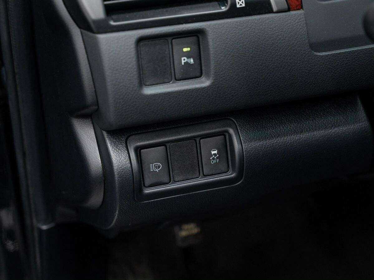 Toyota Camry с пробегом — 2014 год. Фото: #16
