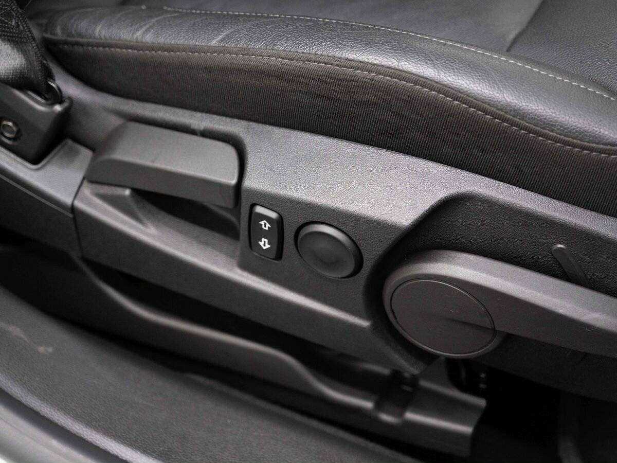 Opel Insignia с пробегом — 2013 год. Фото: #15