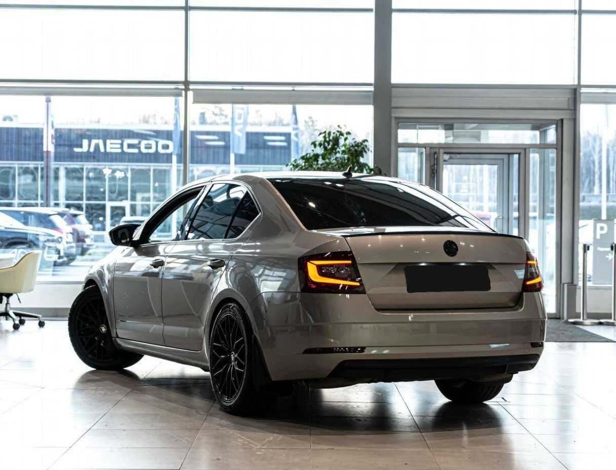 Skoda Octavia с пробегом — 2018 год. Фото: #3