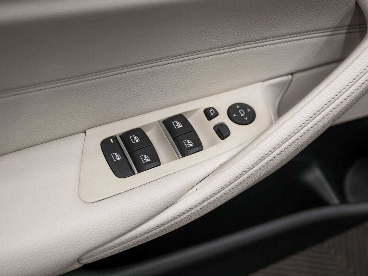 BMW 5 серии с пробегом — 2018 год. Фото: #13