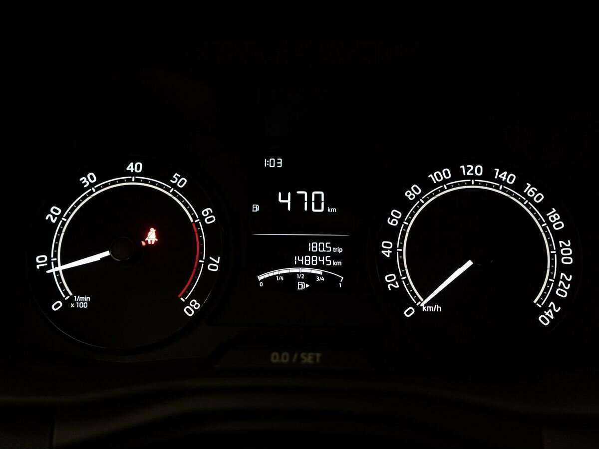 Skoda Rapid с пробегом — 2020 год. Фото: #12