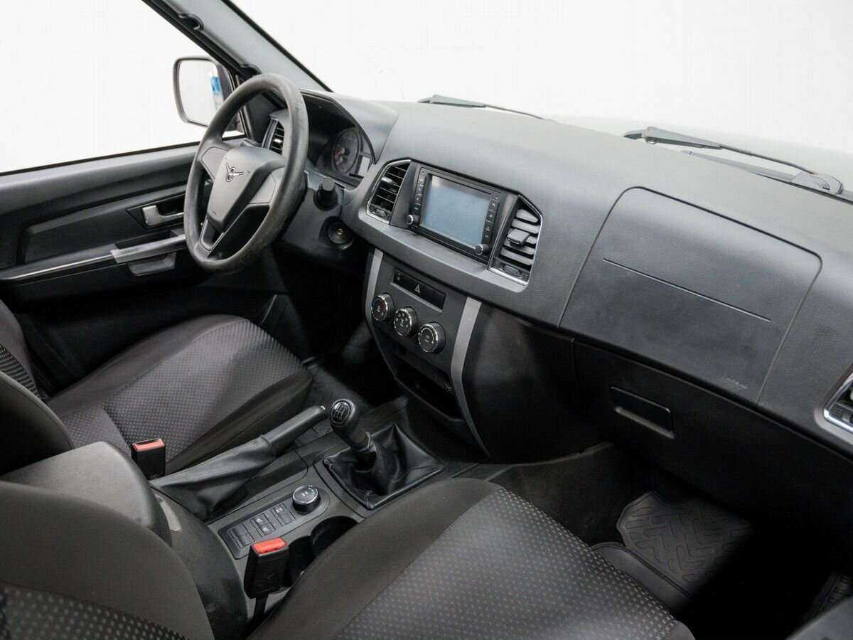 УАЗ Patriot с пробегом — 2017 год. Фото: #7