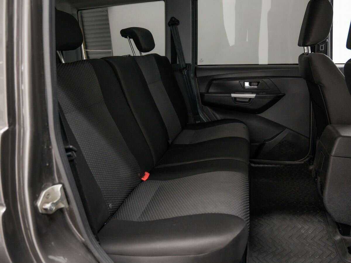 УАЗ Patriot с пробегом — 2017 год. Фото: #9