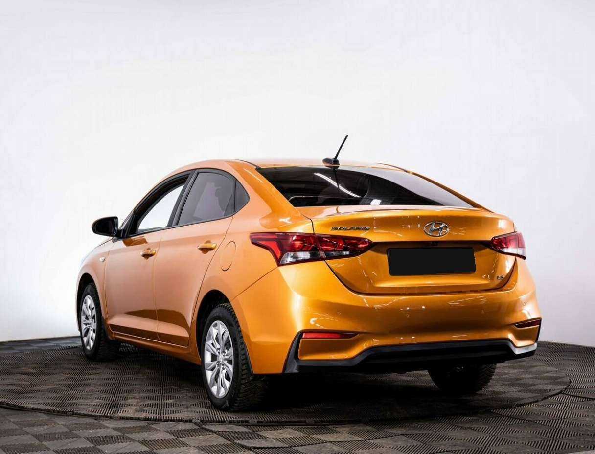 Hyundai Solaris с пробегом — 2018 год. Фото: #3