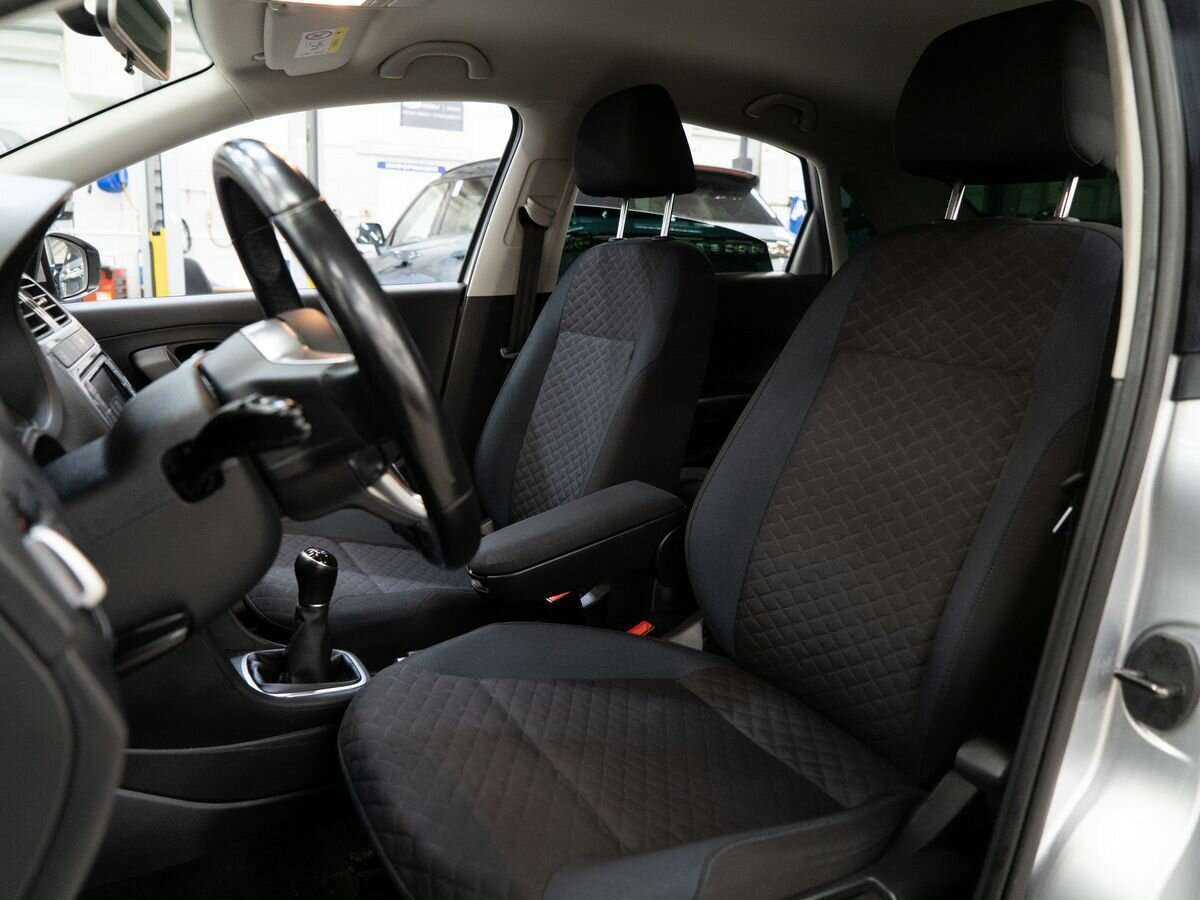 Volkswagen Polo с пробегом — 2019 год. Фото: #5