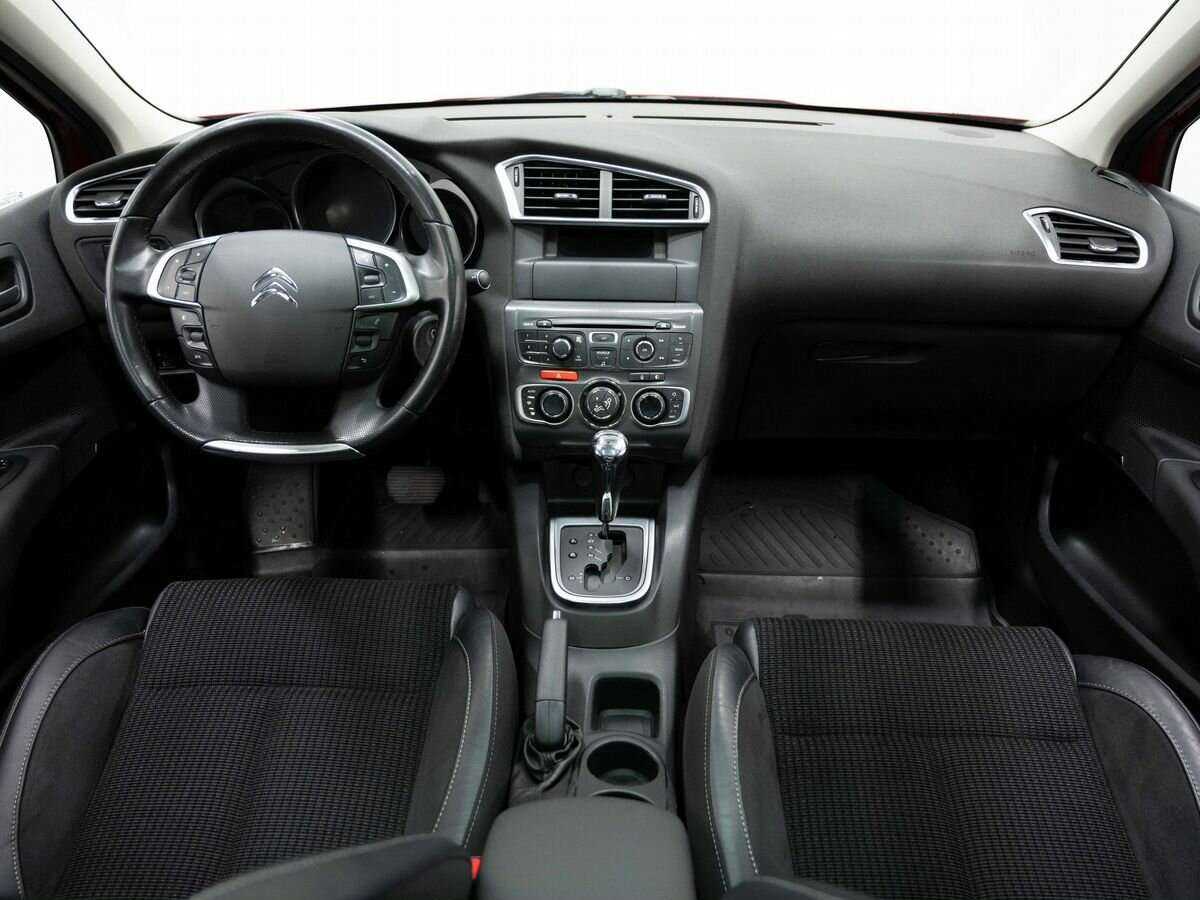 Citroen C4 с пробегом — 2013 год. Фото: #13