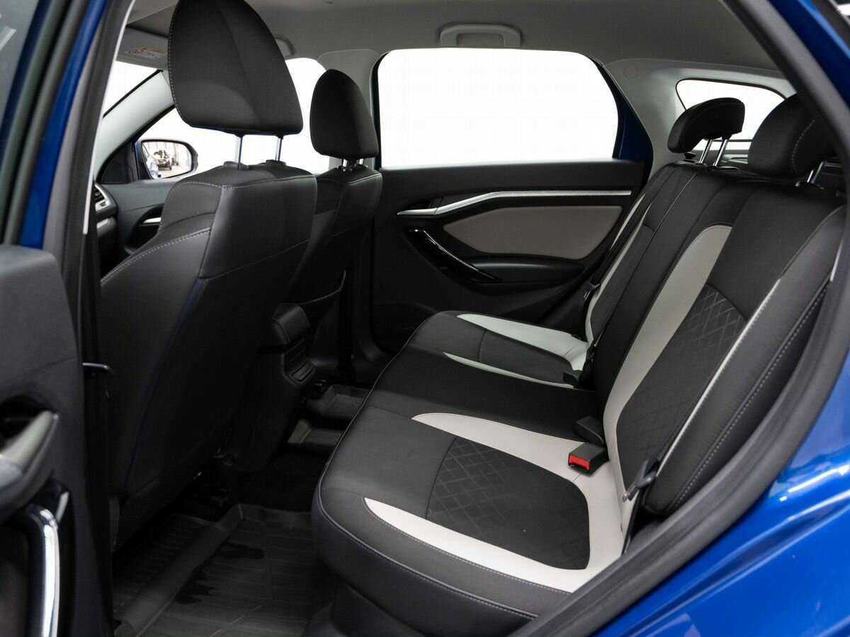 Lada (ВАЗ) Vesta с пробегом — 2021 год. Фото: #9