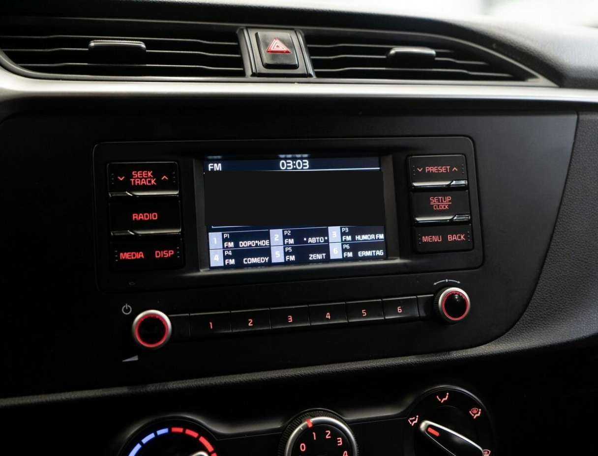 Kia Rio с пробегом — 2022 год. Фото: #11