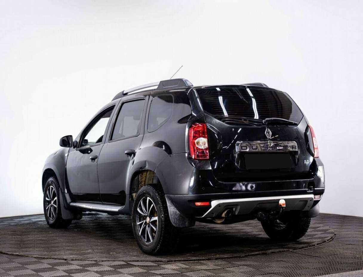 Renault Duster с пробегом — 2013 год. Фото: #3
