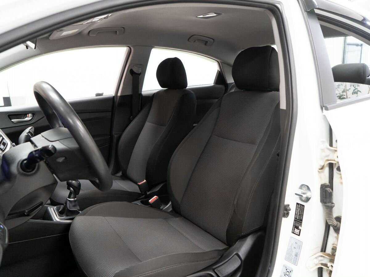 Hyundai Solaris с пробегом — 2019 год. Фото: #5