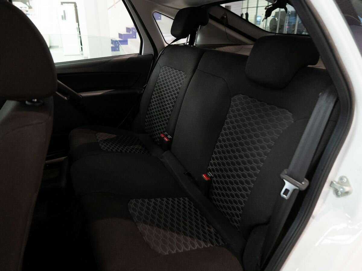 Lada (ВАЗ) Granta с пробегом — 2023 год. Фото: #6