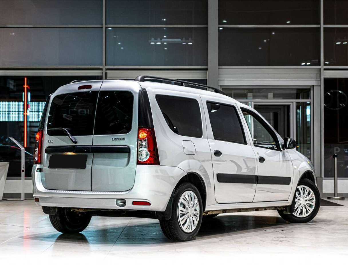 Lada (ВАЗ) Largus с пробегом — 2018 год. Фото: #2