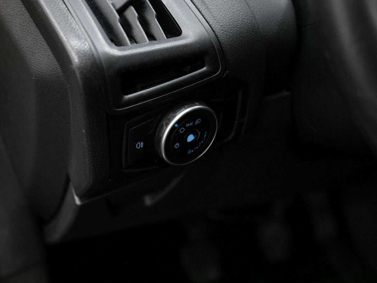 Ford Focus с пробегом — 2016 год. Фото: #14
