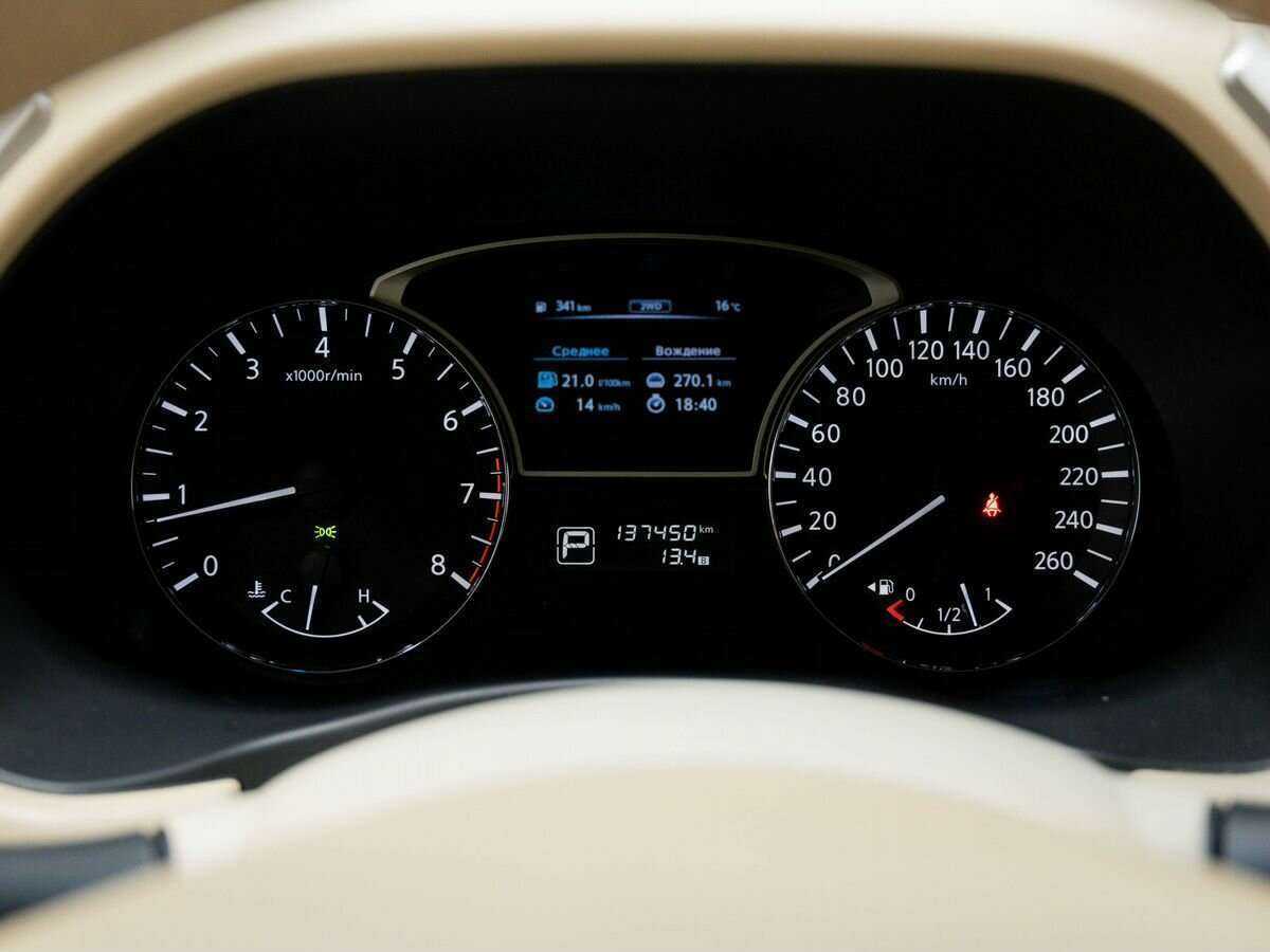 Nissan Pathfinder с пробегом — 2014 год. Фото: #29