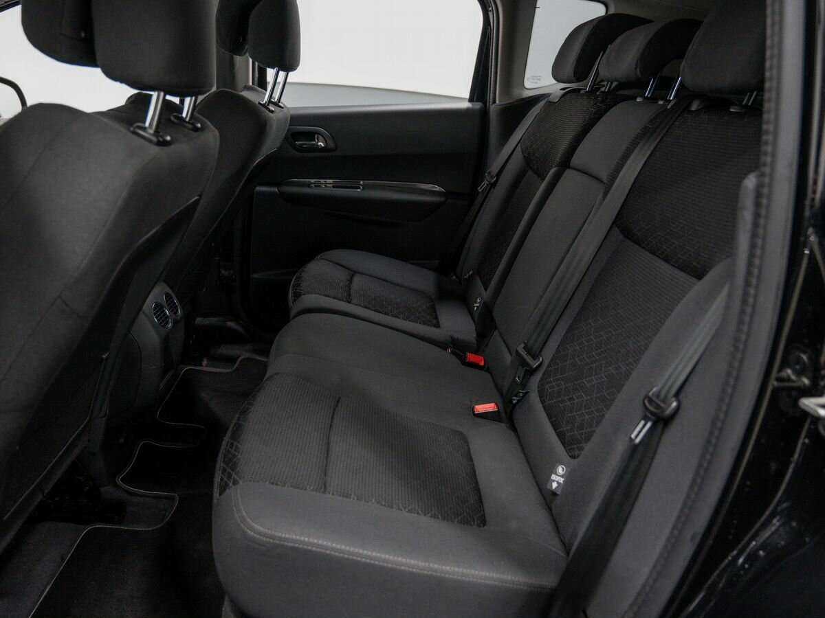 Peugeot 3008 с пробегом — 2014 год. Фото: #11