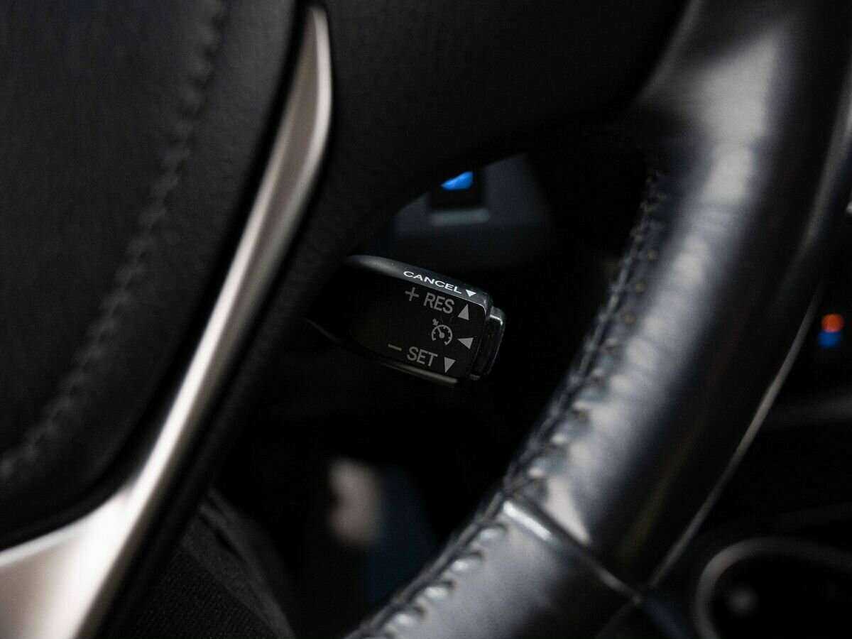 Toyota RAV4 с пробегом — 2019 год. Фото: #18