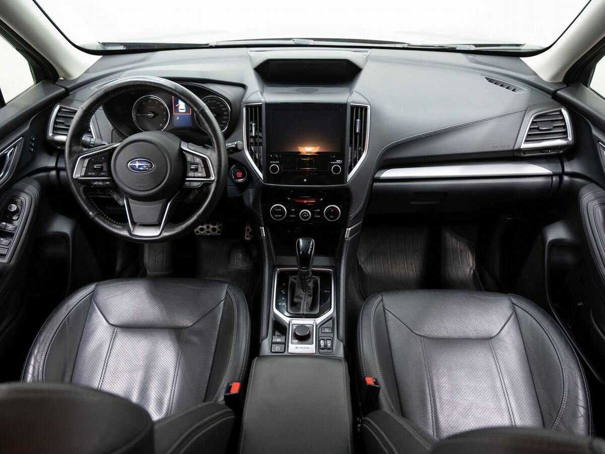 Subaru Forester с пробегом — 2018 год. Фото: #12