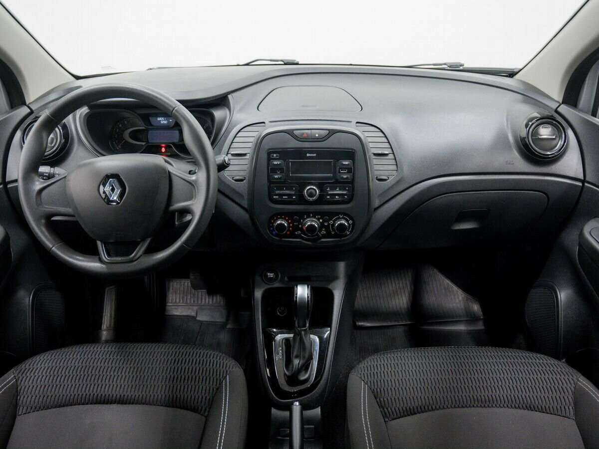 Renault Kaptur с пробегом — 2018 год. Фото: #9