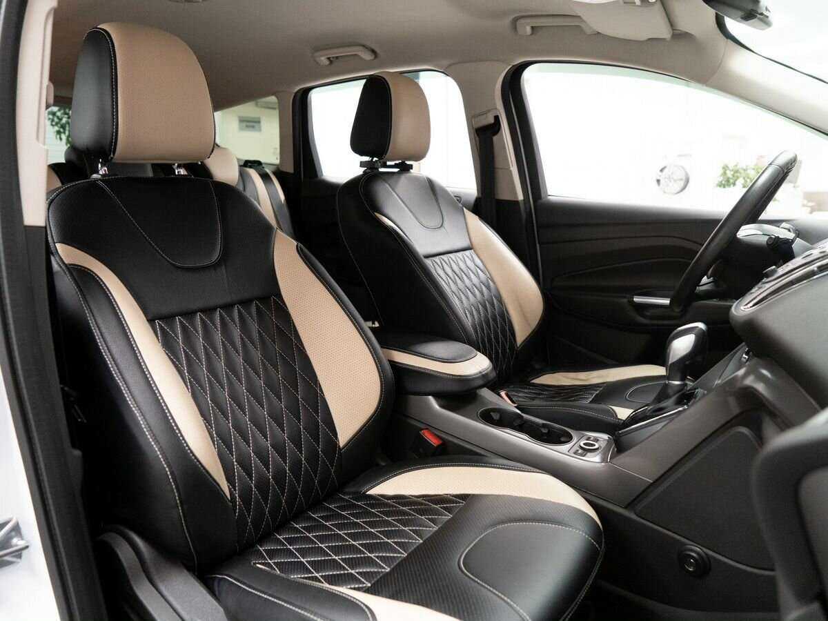 Ford Kuga с пробегом — 2015 год. Фото: #8