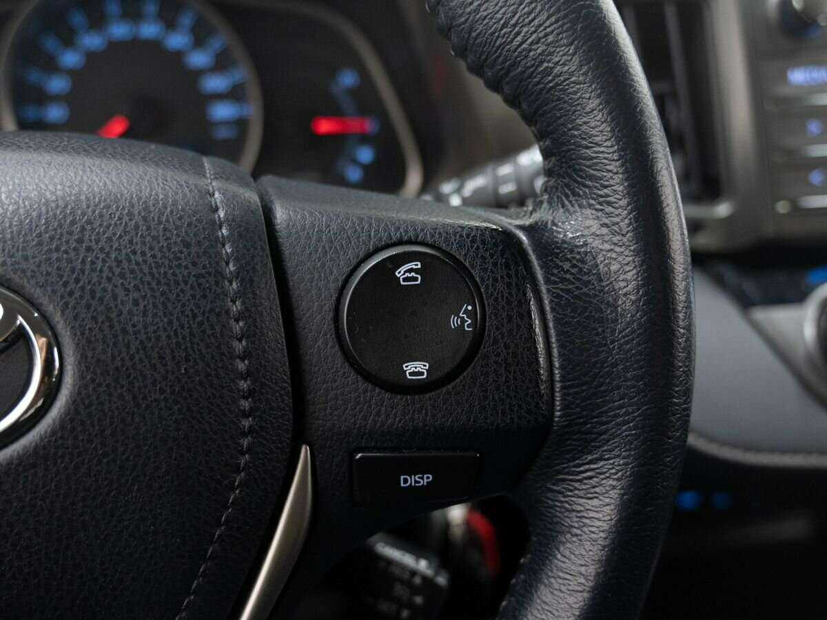 Toyota RAV4 с пробегом — 2014 год. Фото: #19