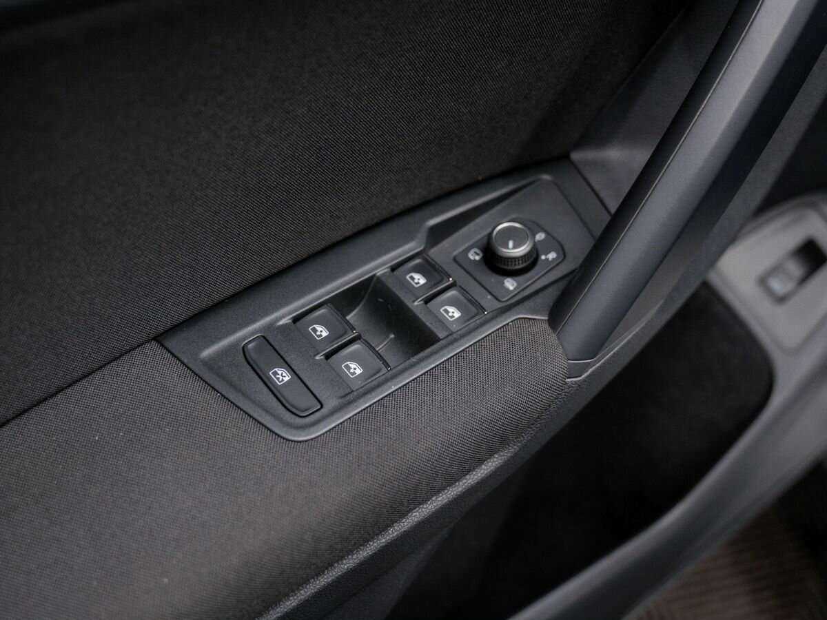 Volkswagen Tiguan с пробегом — 2019 год. Фото: #17