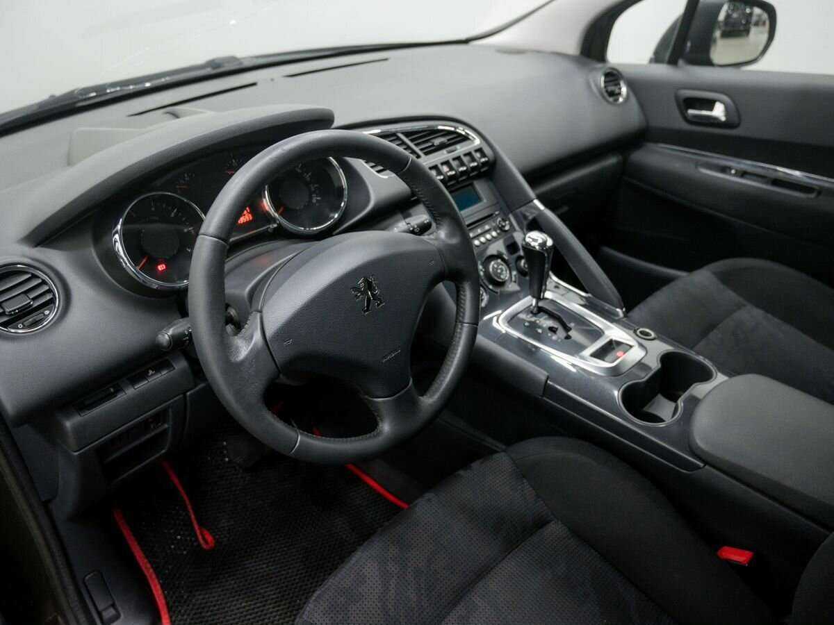 Peugeot 3008 с пробегом — 2012 год. Фото: #12