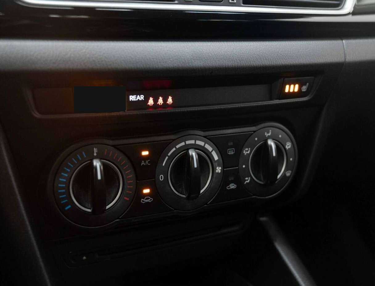 Mazda 3 с пробегом — 2013 год. Фото: #19