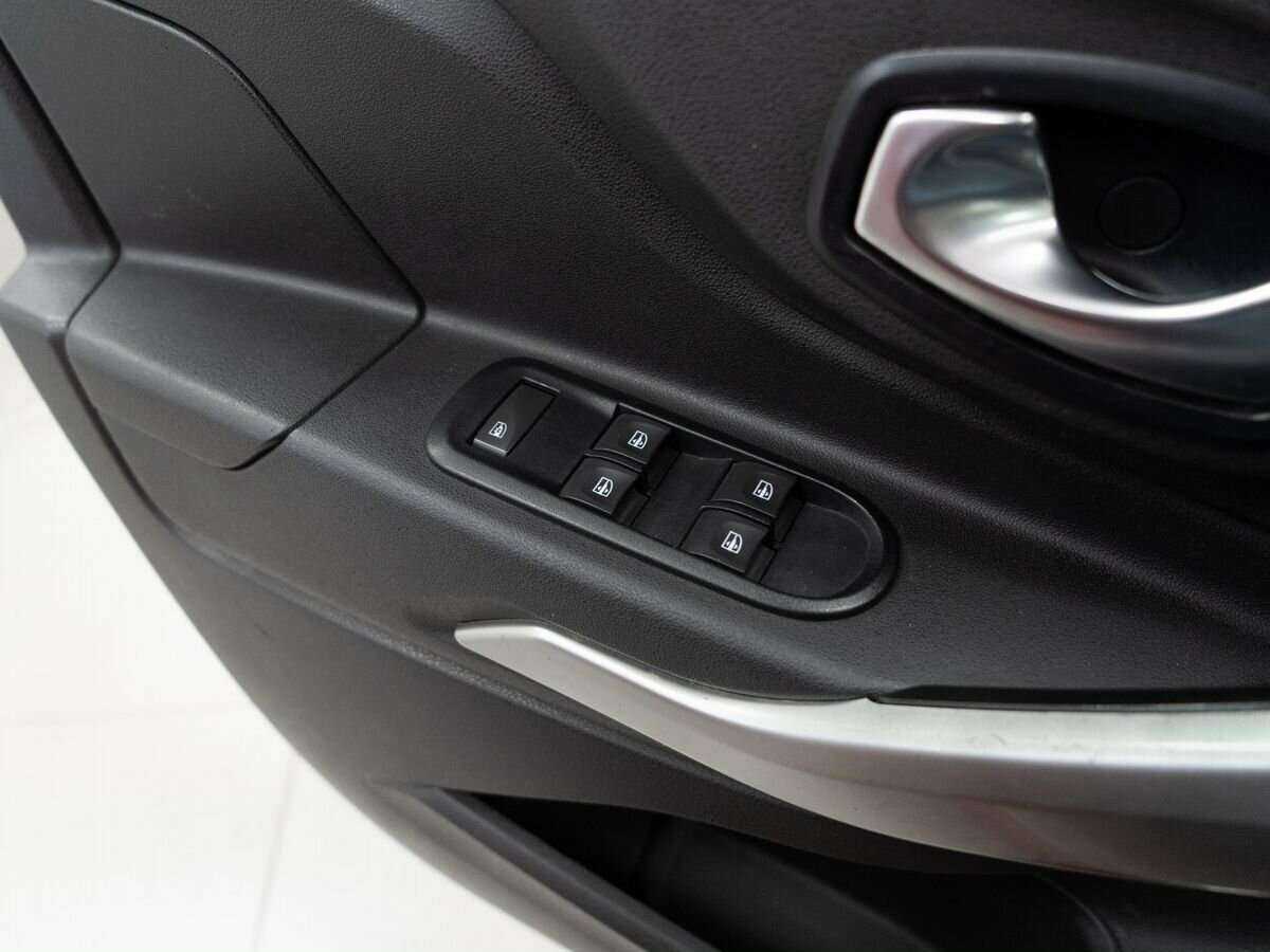 Lada (ВАЗ) XRAY с пробегом — 2016 год. Фото: #12