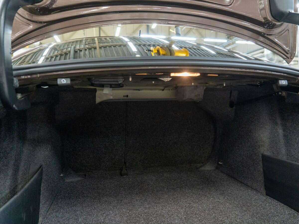 Volkswagen Jetta с пробегом — 2016 год. Фото: #7