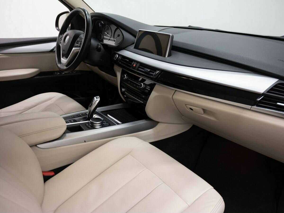 BMW X5 с пробегом — 2017 год. Фото: #9